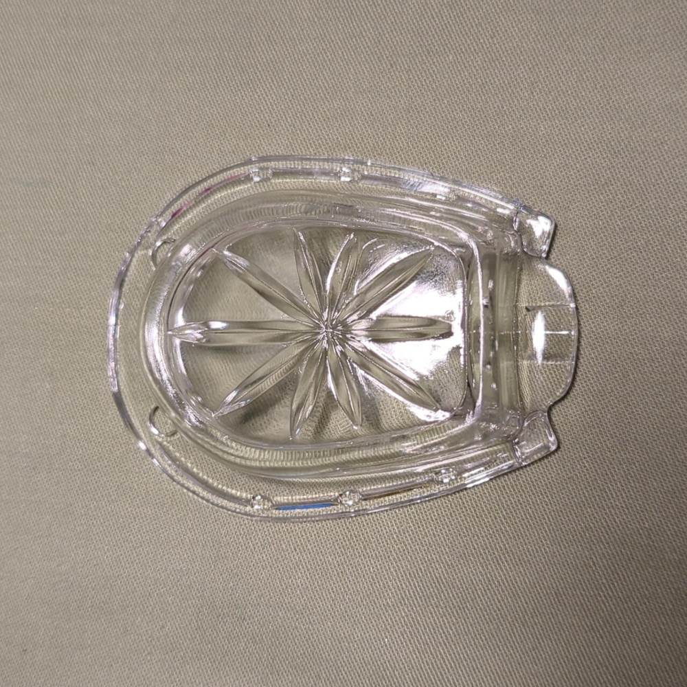Vintage napkin rings and dish - Picture 6 of 7